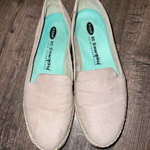 Dr. Scholl's Cream Flats Comfortable Slip-On Loafers